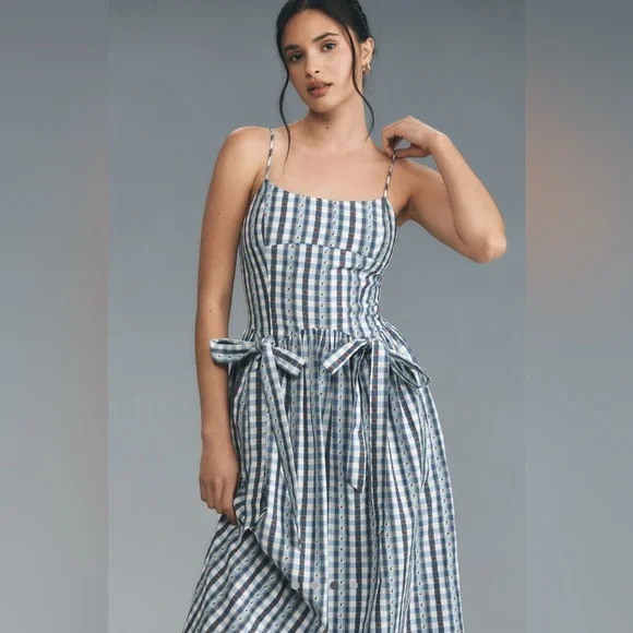 Damson Madder Penelope Apron Midi Dress from Anthropologie - Picture 3 of 8